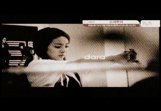 2NE1AdidasOriginals00002