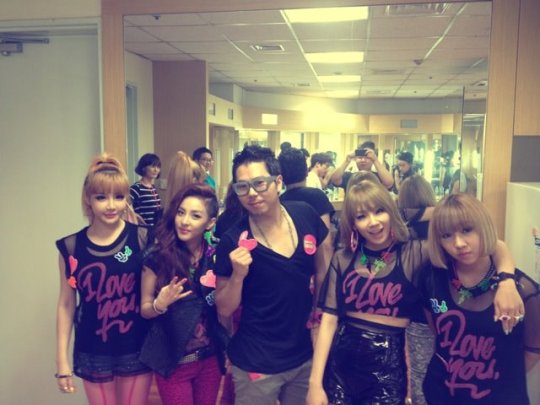 292983_453577411343836_1974049060_n