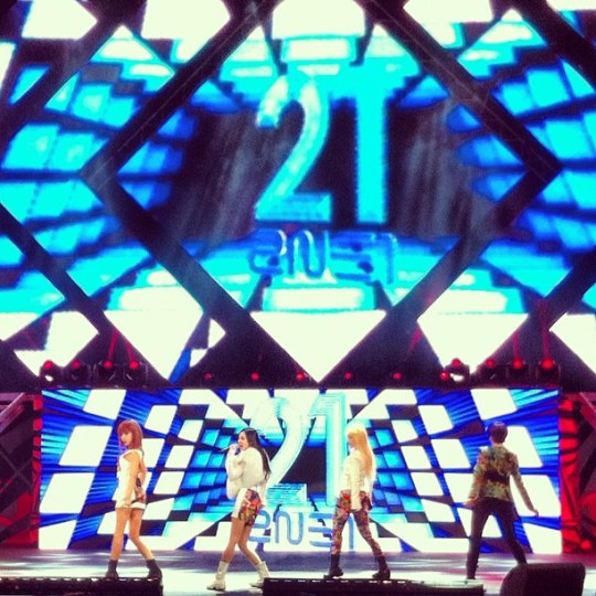 08bdb9d82bcf11e2a50222000a1fb870_7