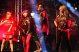 2ne1e
