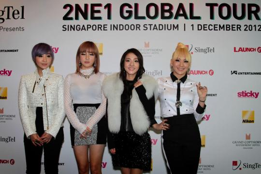 616551_10151180677372572_1297827466_o