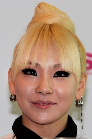 8805_10151180676912572_647758705_n