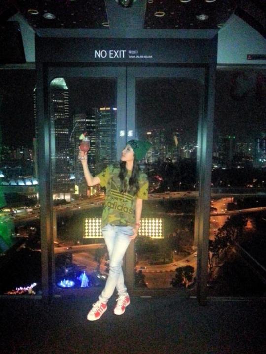 Dara at Singapore Flyer