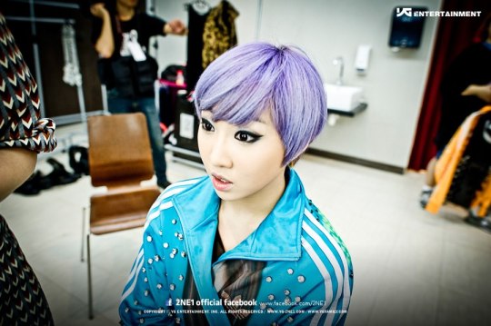 484260_438472402868626_1141907750_n