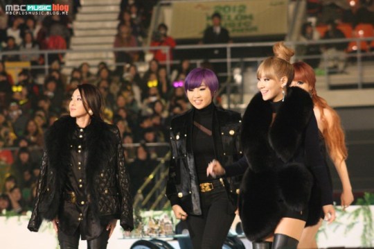 ¸á·Ð¹ÂÁ÷¾î¿öµå_Åõ¾Ö´Ï¿ø_¼ö»ó