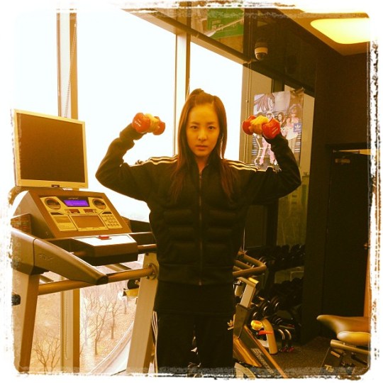 c8fdb19a653a11e292b622000a1fb73b_7