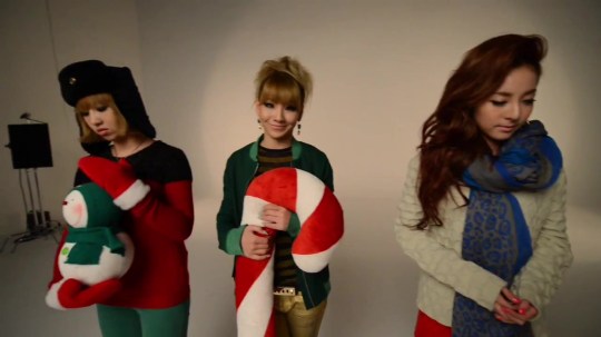 [Nikon] 2NE1의 COOLPIX 광고 촬영 현장 Making 2591