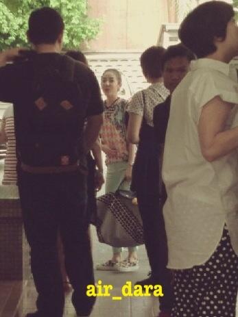 BFjv_OICYAAJSCV.jpg large