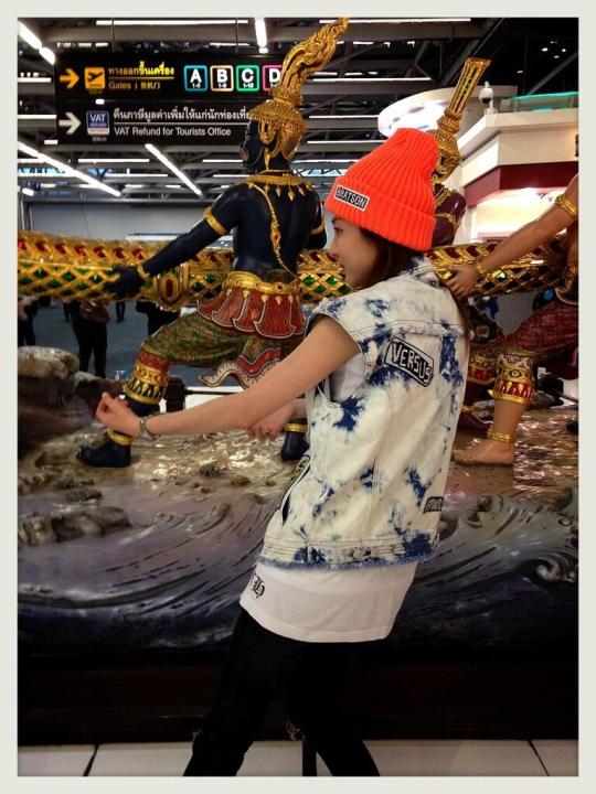 BFkpSP_CEAAv_ZH.jpg large