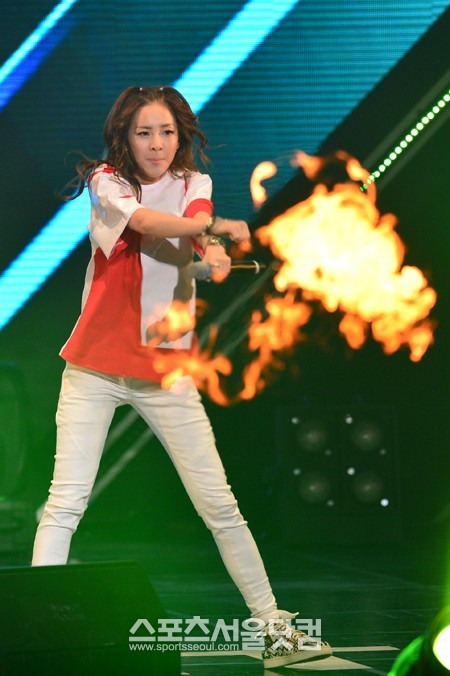 130613_51b9a9af7d541