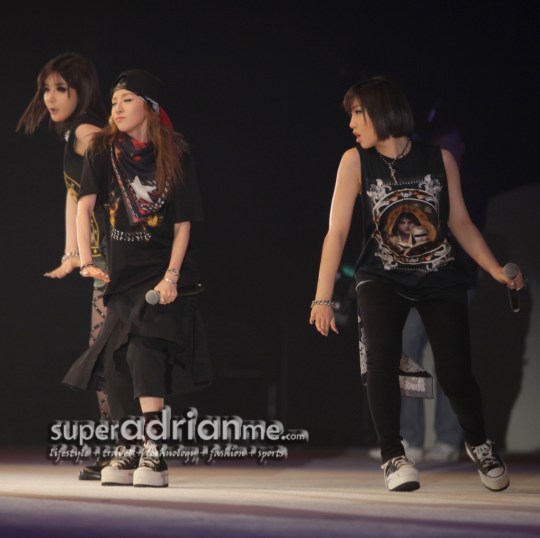 Asia Style Collection 2013 - K-pop Collection Singapore - 2NE1