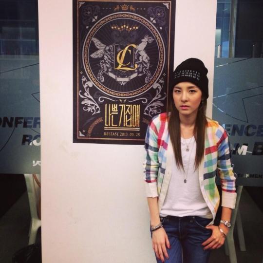 BL-QylXCMAEjCEx.jpg large