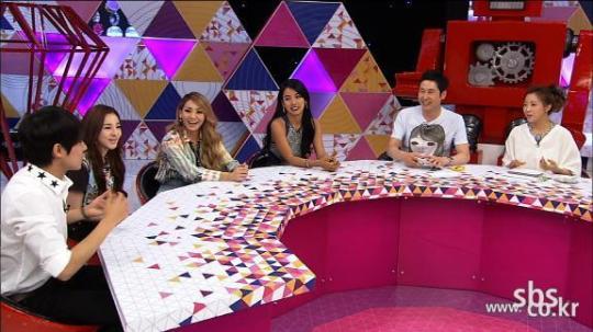 BNmms1lCEAI-uP9.jpg large