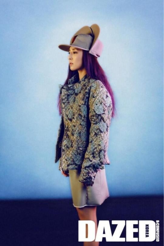 BNp6aefCcAEvsVc.jpg large