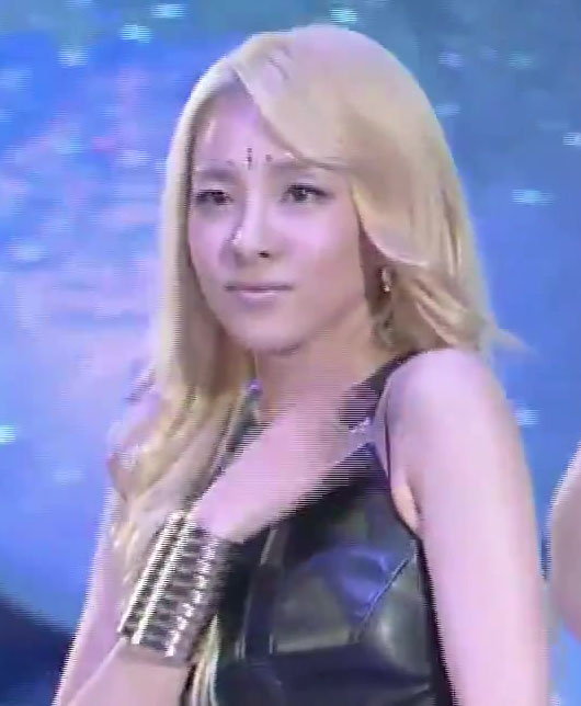 2NE1_0718_M.net 20's Choice_나쁜기집애 FALLING IN LOVE 10517