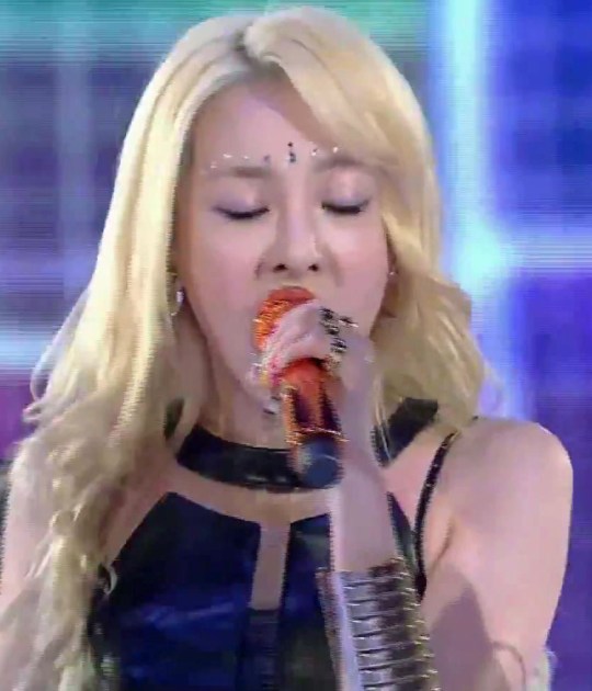 2NE1_0718_M.net 20's Choice_나쁜기집애 FALLING IN LOVE 13096