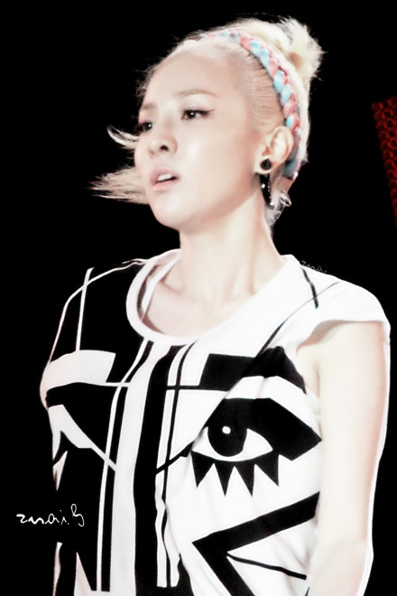 69432bf4jw1e6niensccbj20nm0zf789