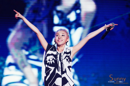 7eab01fdjw1e6pr8a6xcfj20rs0ik47f