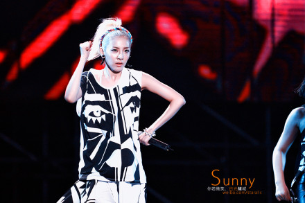 7eab01fdjw1e6pr8jp30ej20rs0ikai5