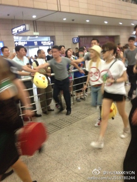 9630cb94jw1e6jt72ruydj20dc0hsmzj