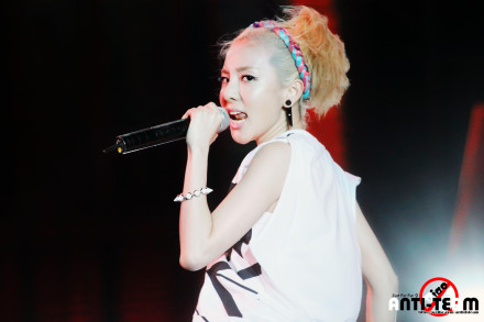 b24230d5jw1e6owya6780j215o0rs113