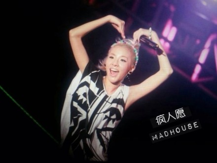 be69fcd0jw1e6kjse1bcaj20hs0dc75j