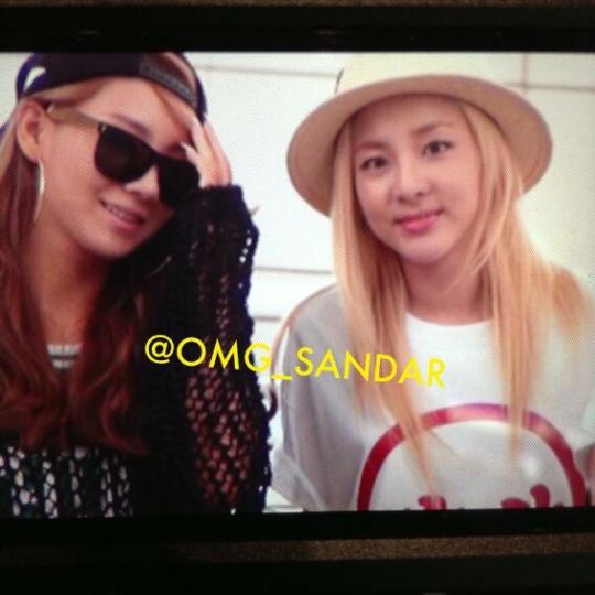 BO7heAzCcAAKH6u.jpg large