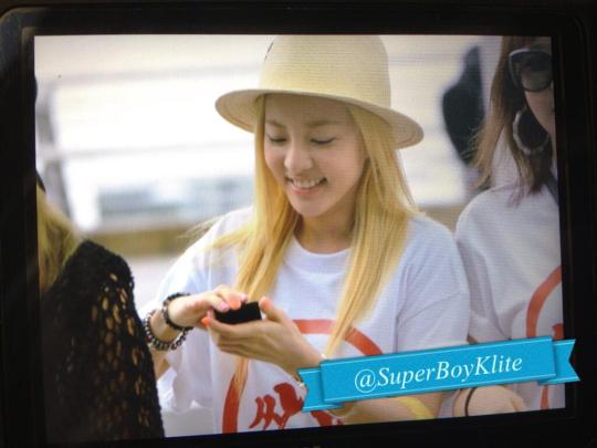 BO7kDYxCYAAQKOw.jpg large