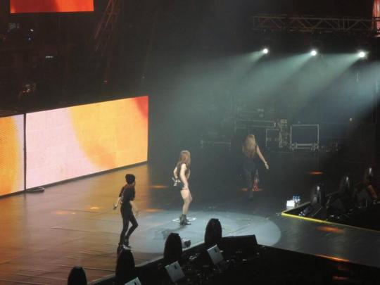 BOBU-6PCIAIjpxQ.jpg large