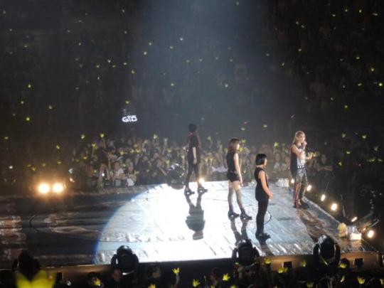 BOBWlf1CMAAEtqA.jpg large