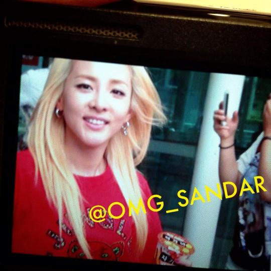 BPMezTHCYAA6pxy.jpg large