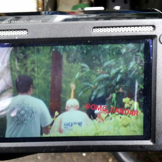 BPRx3l7CUAAzZyR.jpg large