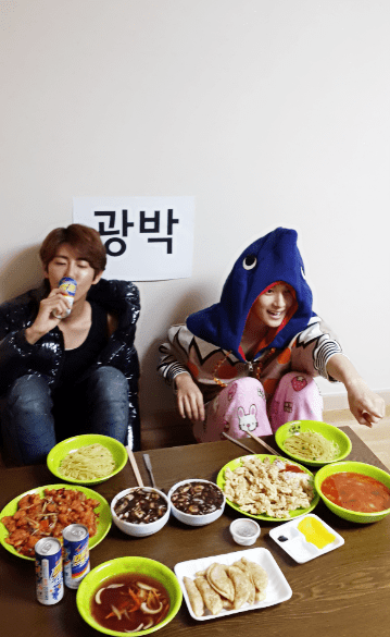 BQew7xeCcAAM5NL.png large