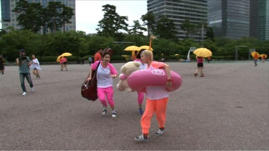 BQEZV36CIAEzkTv.jpg large