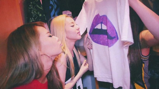 2NE1 - DO YOU LOVE ME M_V 3628