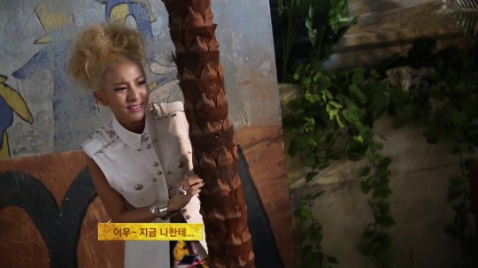 2NE1 - FALLING IN LOVE M_V Making Film 2594