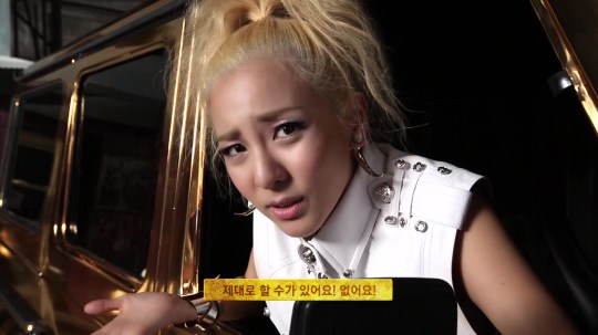 2NE1 - FALLING IN LOVE M_V Making Film 3196