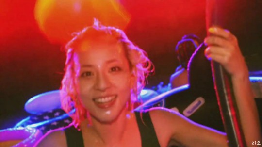 2NE1_-_DO_YOU_LOVE_ME_M_V_mp4_000059976