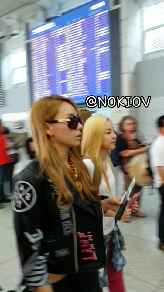 BSUNaCyCQAAtbIa.jpg large