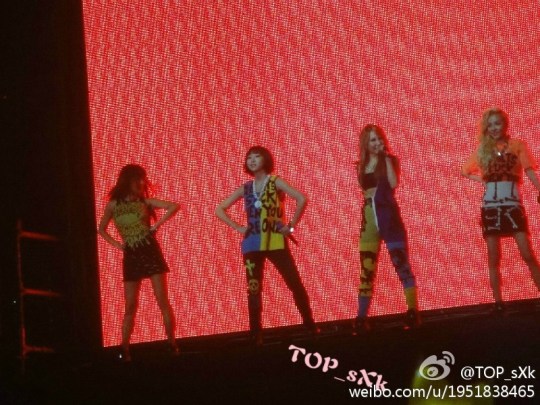 7456b101jw1e87elvwuqxj20m80go10a