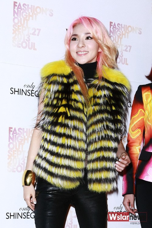 df8050336c944bb1c51b97048fdb8f9c_59_20130928010002