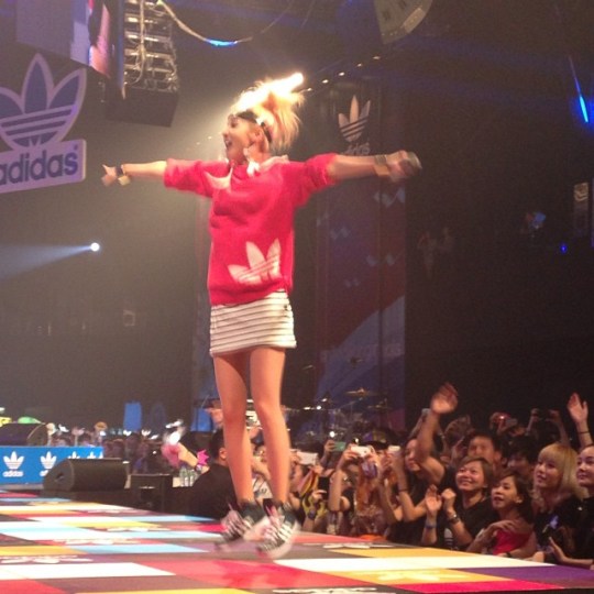 290dc4362f6a11e3b4d922000a1fae83_8