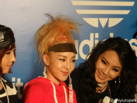 65c8c8e7gw1e9cyn3rwbxj21kw16o13i