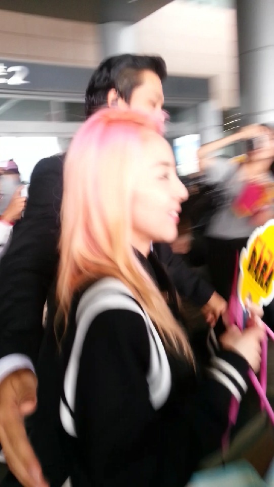 73960929jw1e95hr0keeej20f00qognn