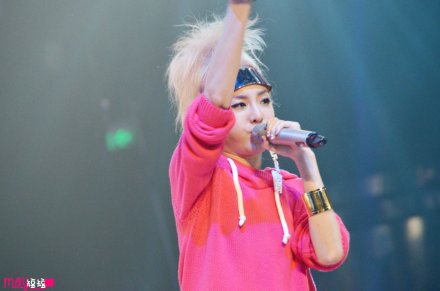 a0afc667gw1e9d31iramrj21kw11ogwt