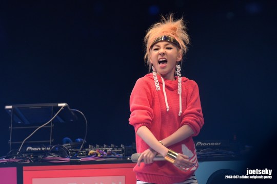 afbb4a4egw1e9fhdccb5hj21hc0zkdzp