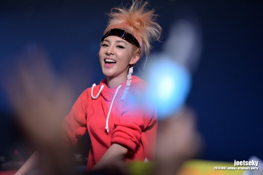 afbb4a4egw1e9fhdmdyukj21hc0zm4in