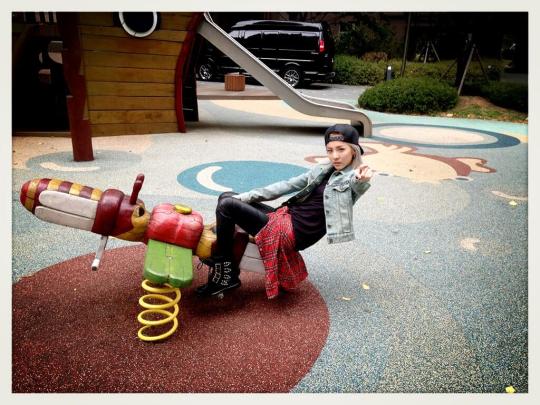 BXuQ8CKCAAAvcJm.jpg large