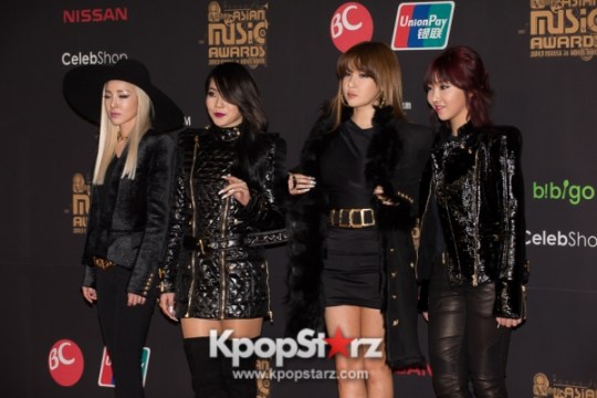 2photos-mnet-asian-music-awards-2013-mama-in-hong-kong-2ne1-on-the-red-carpet-nov-22-2013
