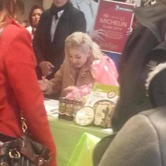 7b98035a470311e3b7090effa017eb17_8